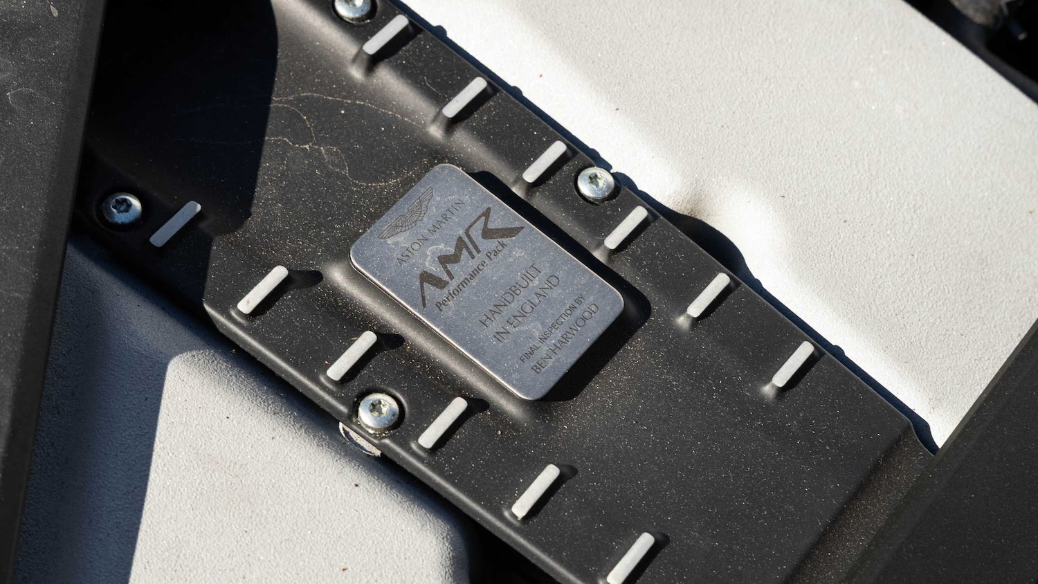 Used Aston Martin DB11 2018 for sale - 78010487: Photo 33
