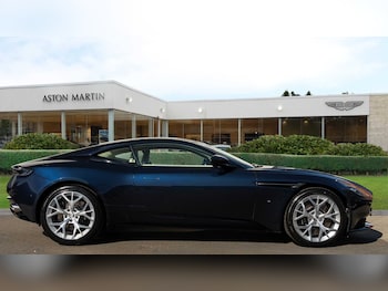 Used Aston Martin DB11 2018 for sale - 78010487: Photo