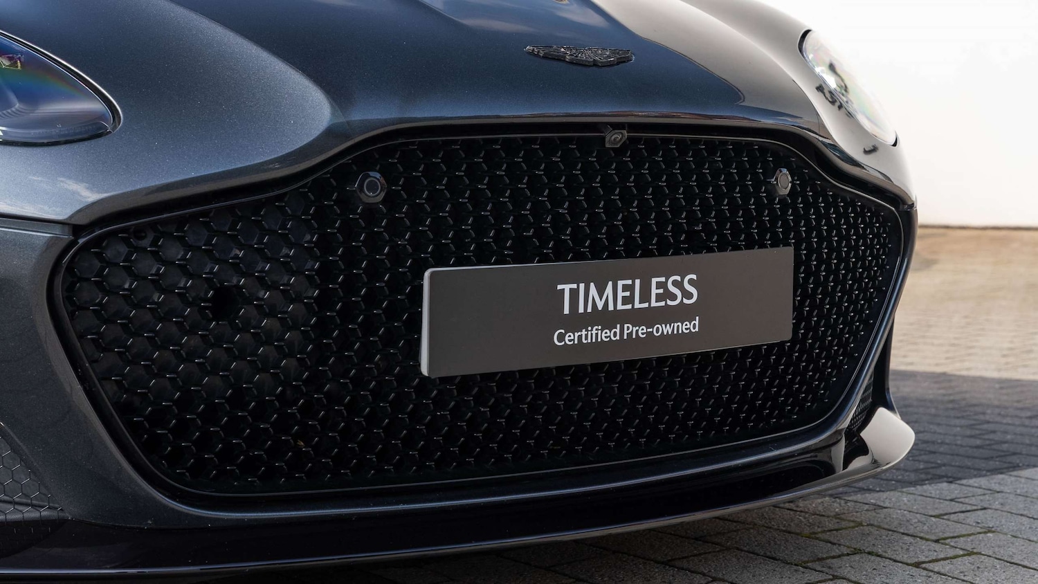 Used Aston Martin DBS 2019 for sale - 76141863: Photo 22