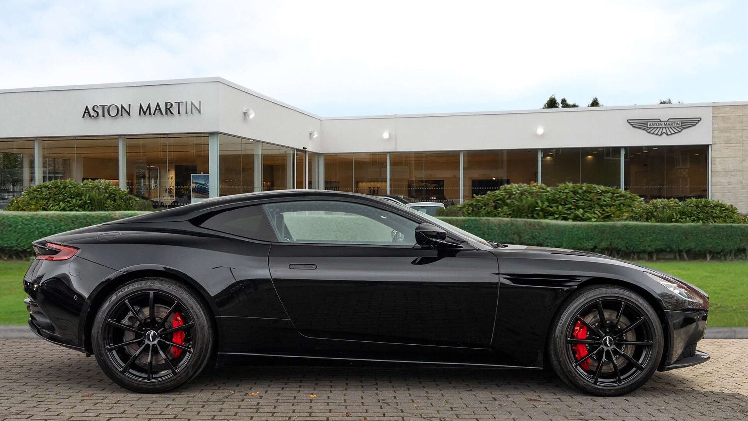 Used Aston Martin DB11 2020 for sale - 76624534: Photo 13