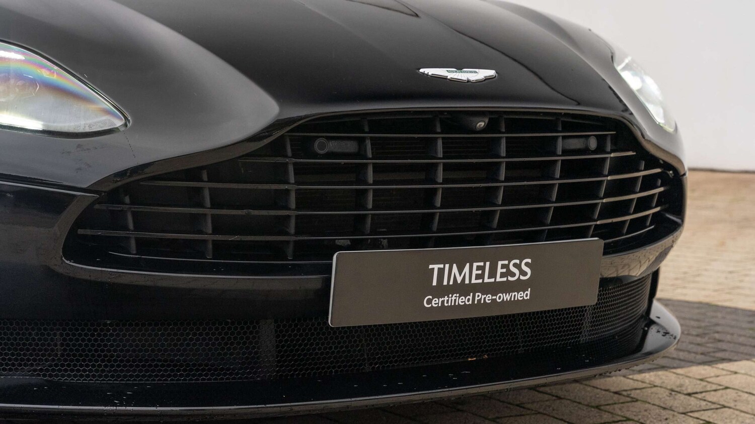 Used Aston Martin DB11 2020 for sale - 76624534: Photo 25