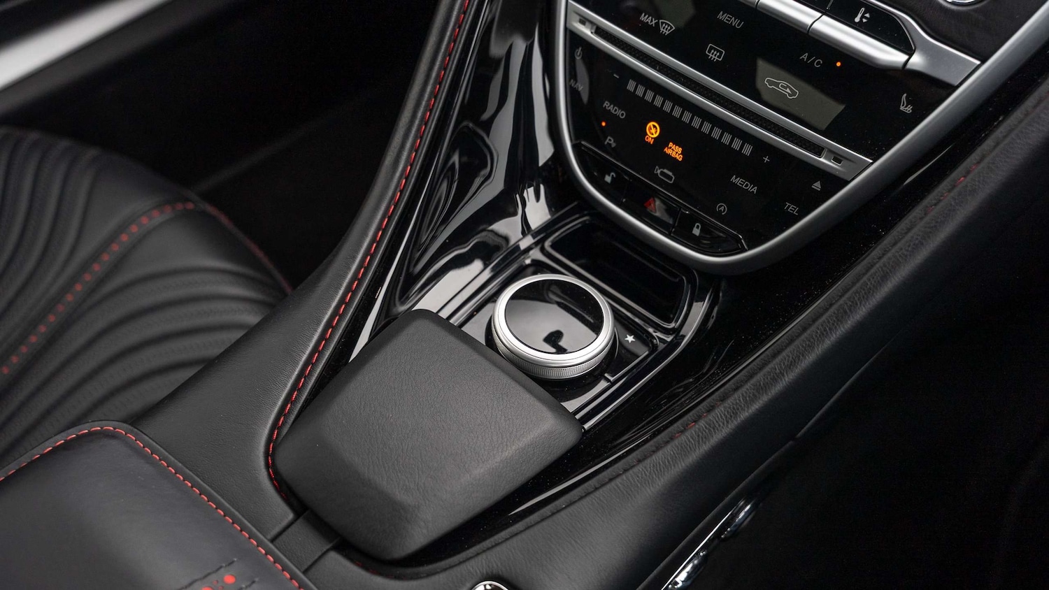 Used Aston Martin DB11 2020 for sale - 76624534: Photo 26