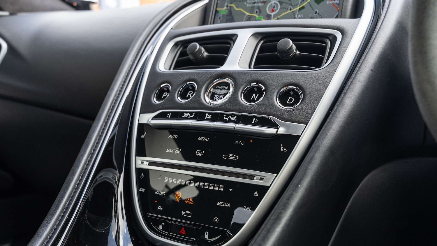 Used Aston Martin DBS for sale - 77414625: Photo 10