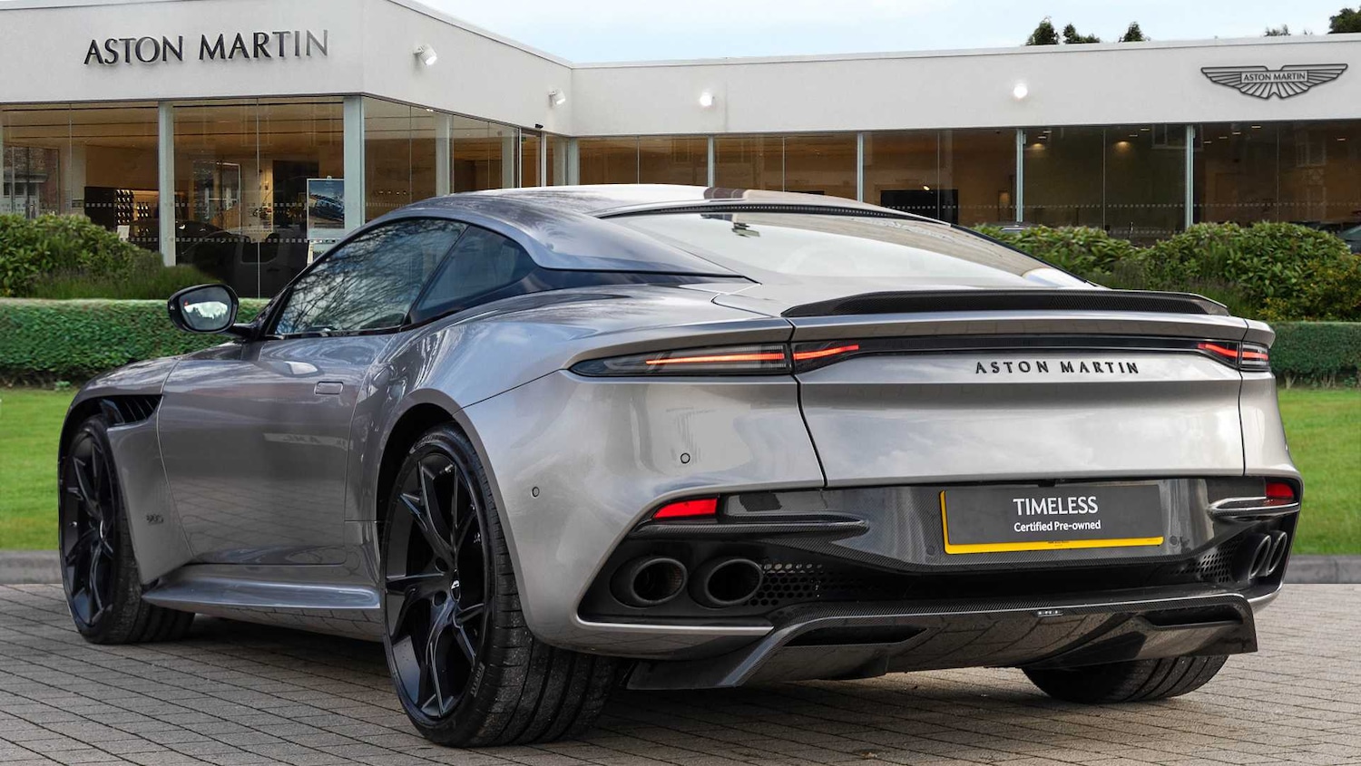 Used Aston Martin DBS for sale - 77414625: Photo 2