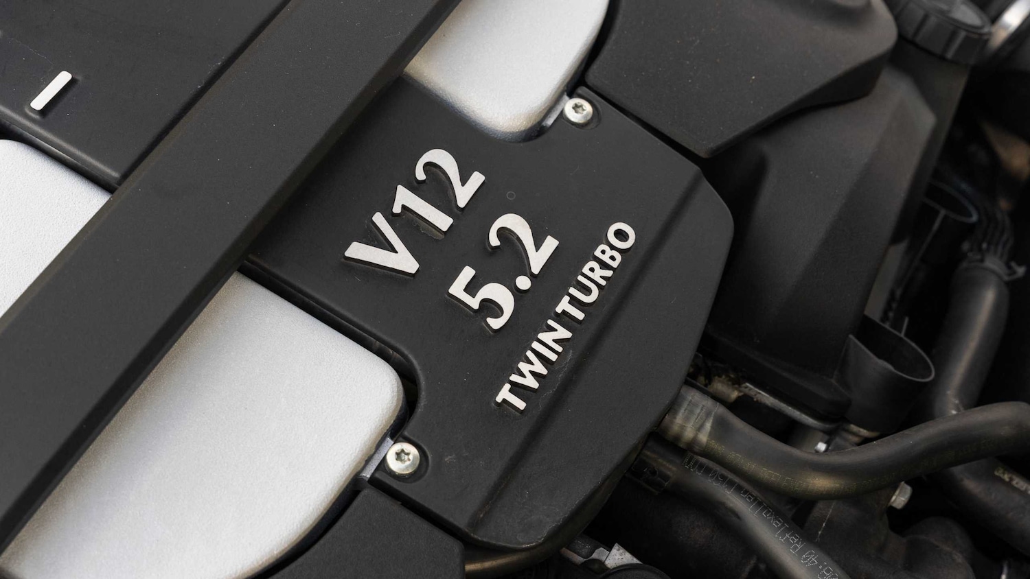 Used Aston Martin DBS for sale - 77414625: Photo 35