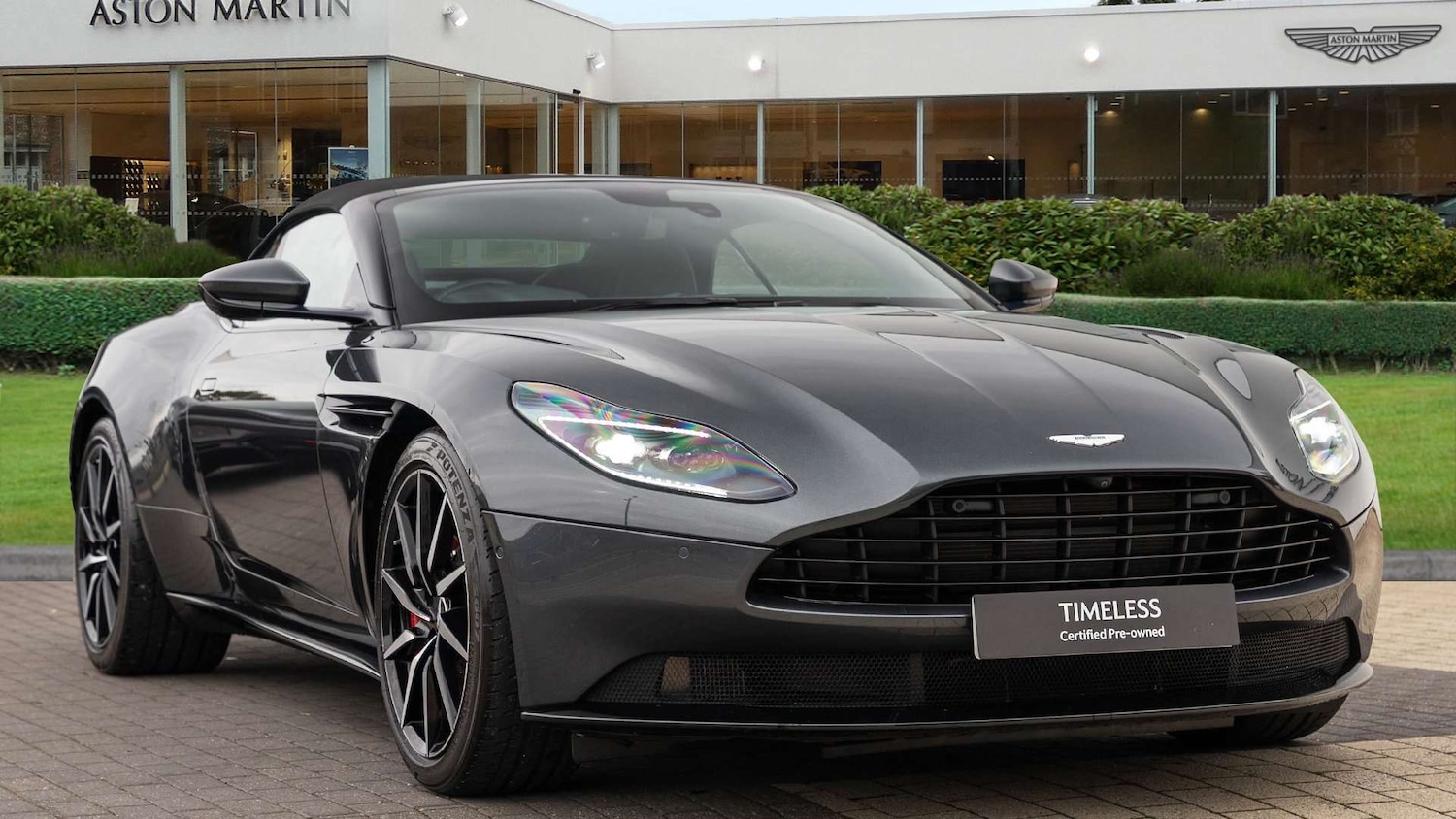 Used Aston Martin DB11 2020 for sale - 76339576: Photo 16