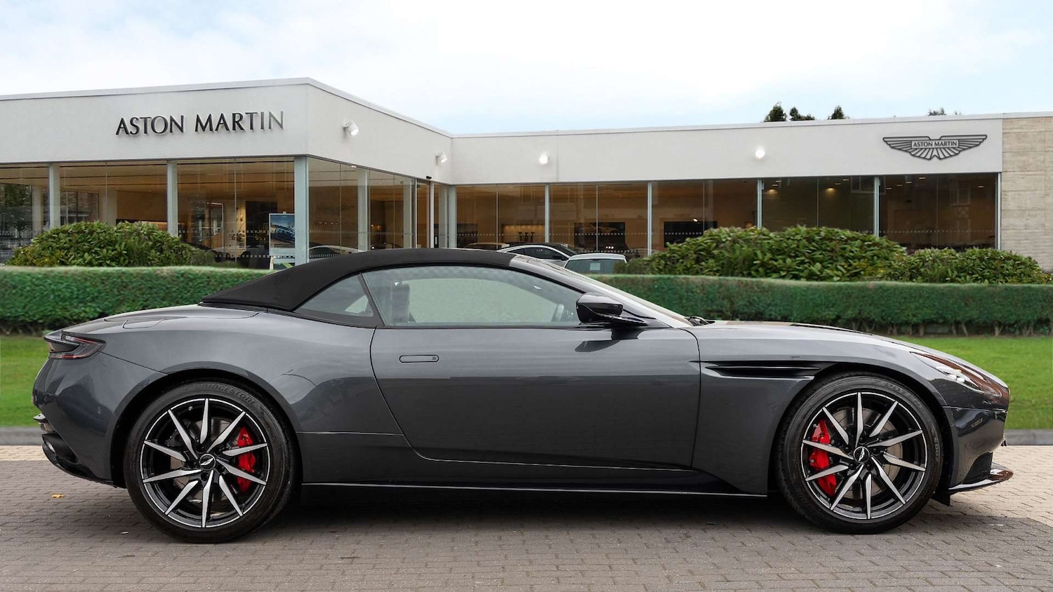 Used Aston Martin DB11 2020 for sale - 76339576: Photo 17