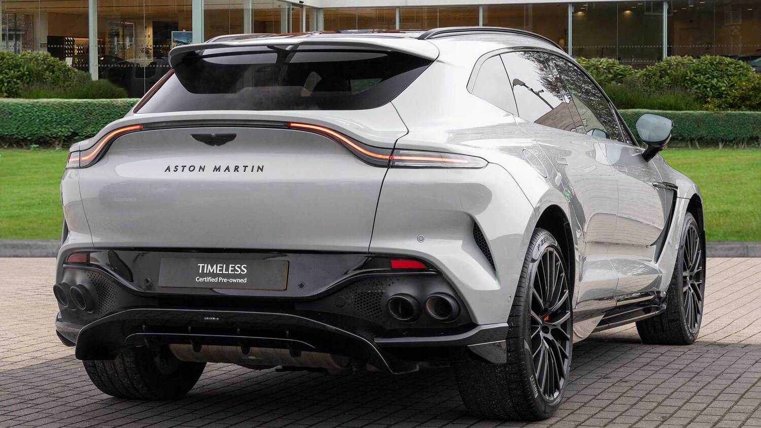 Used Aston Martin DBX 2025 for sale - 77827237: Photo 16