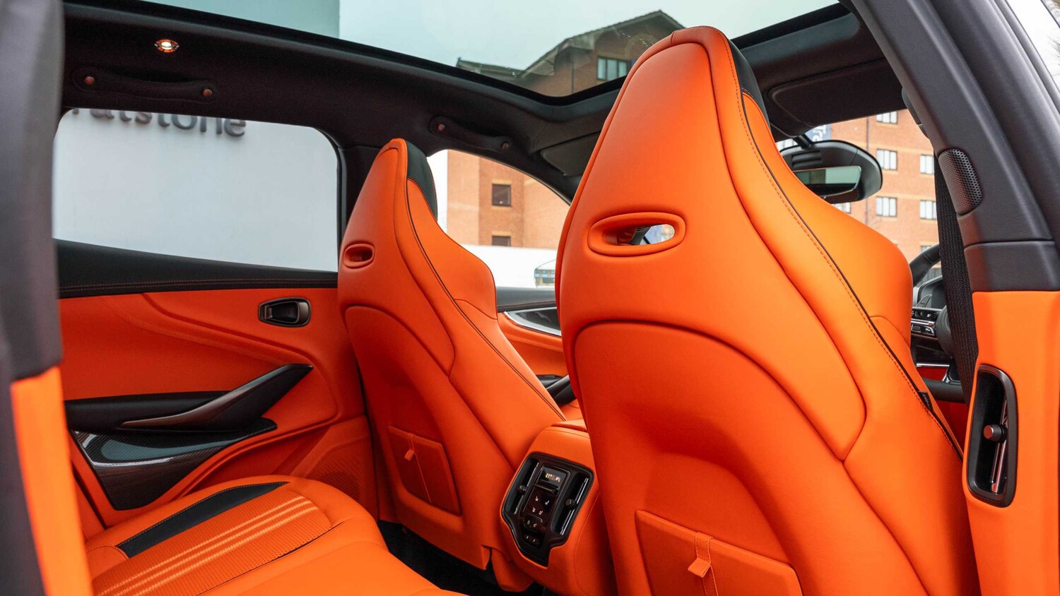 Used Aston Martin DBX 2025 for sale - 77827237: Photo 21