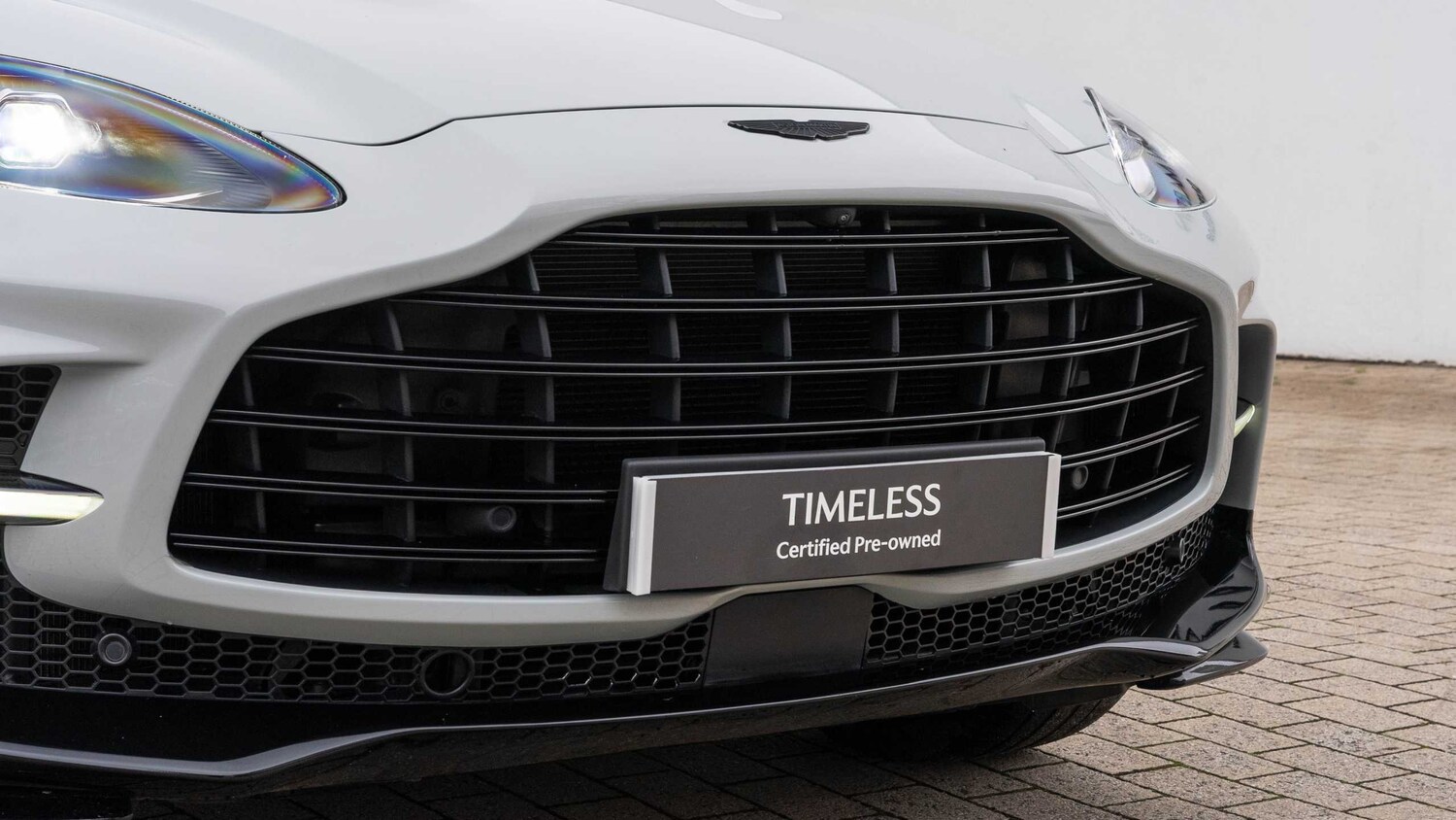 Used Aston Martin DBX 2025 for sale - 77827237: Photo 24