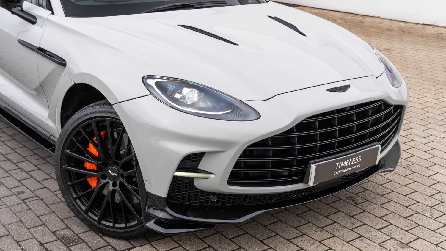 Used Aston Martin DBX 2025 for sale - 77827237: Photo 29