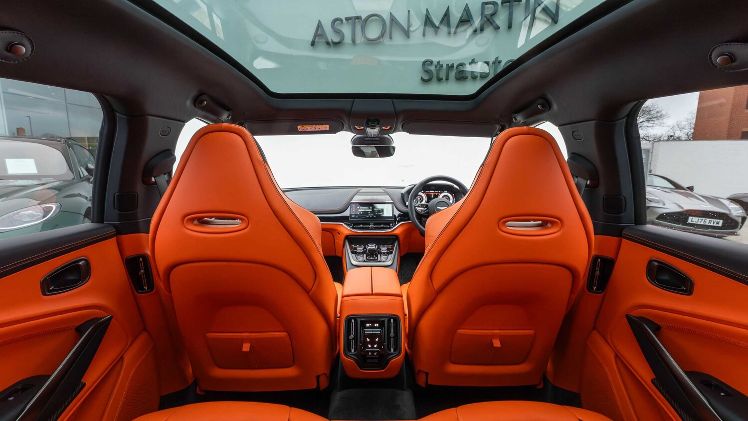 Used Aston Martin DBX 2025 for sale - 77827237: Photo 30