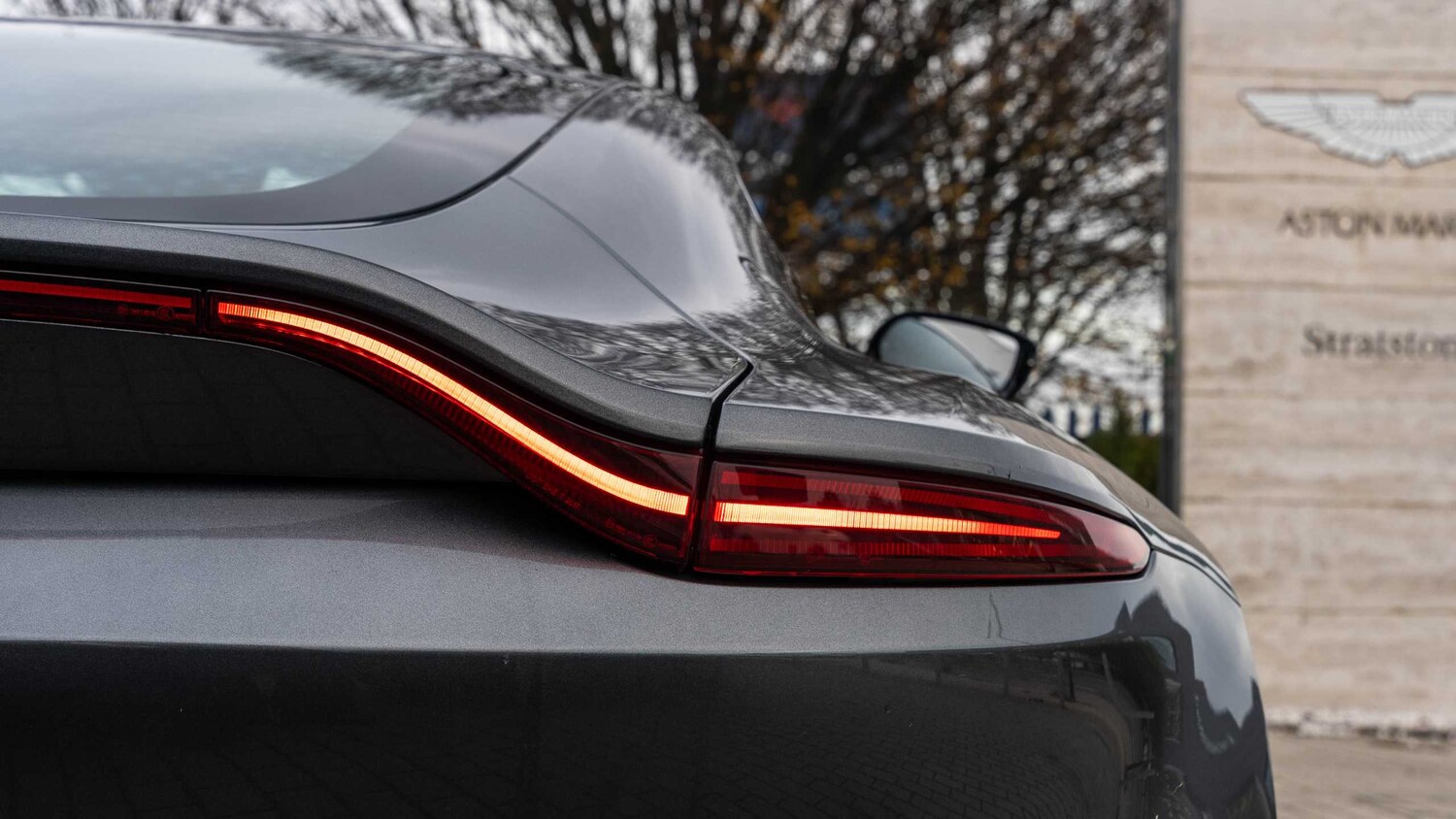 Used Aston Martin Vantage 2019 for sale - 77772229: Photo 18