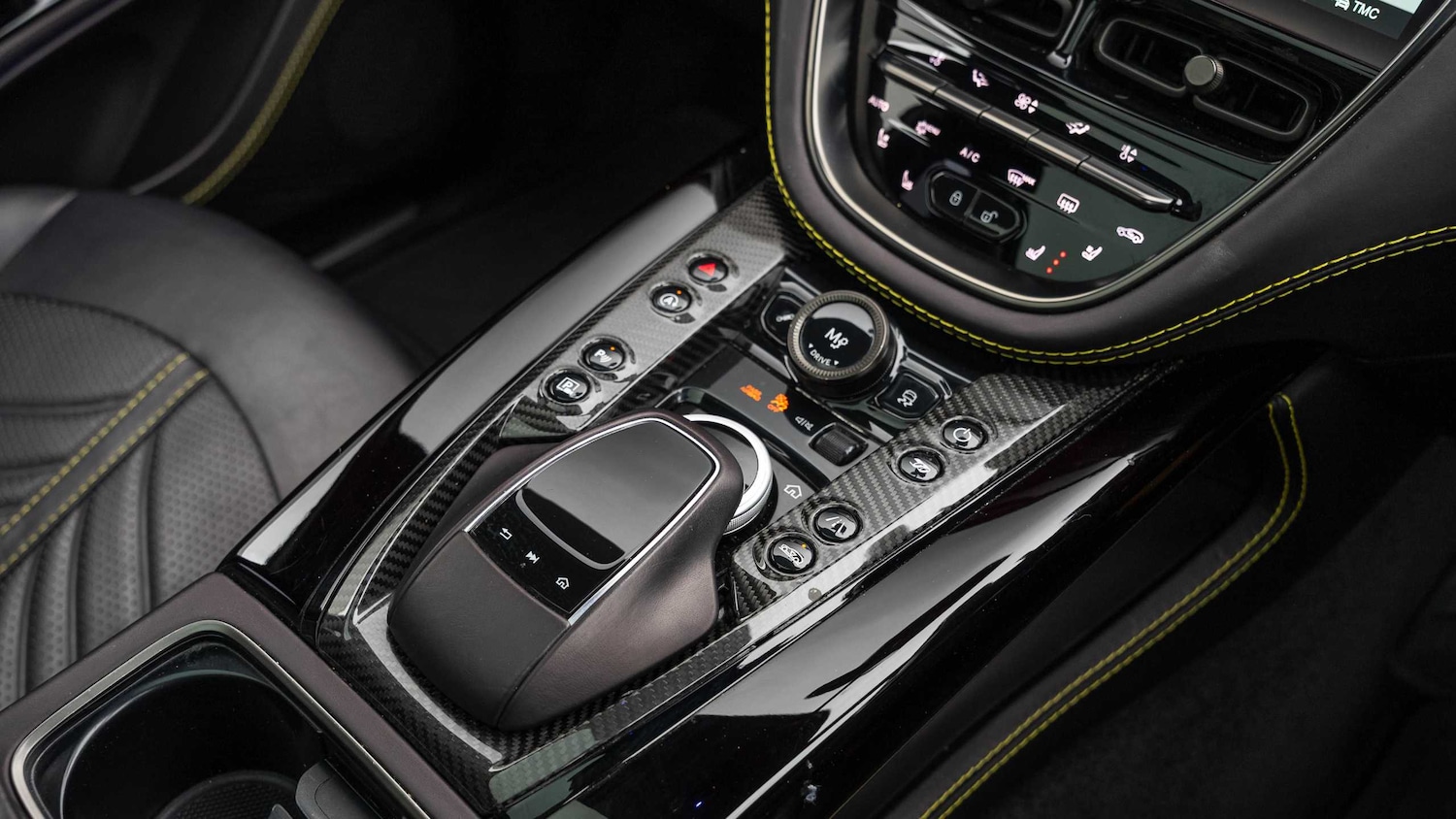 Used Aston Martin DBX 2023 for sale - 77628178: Photo 23