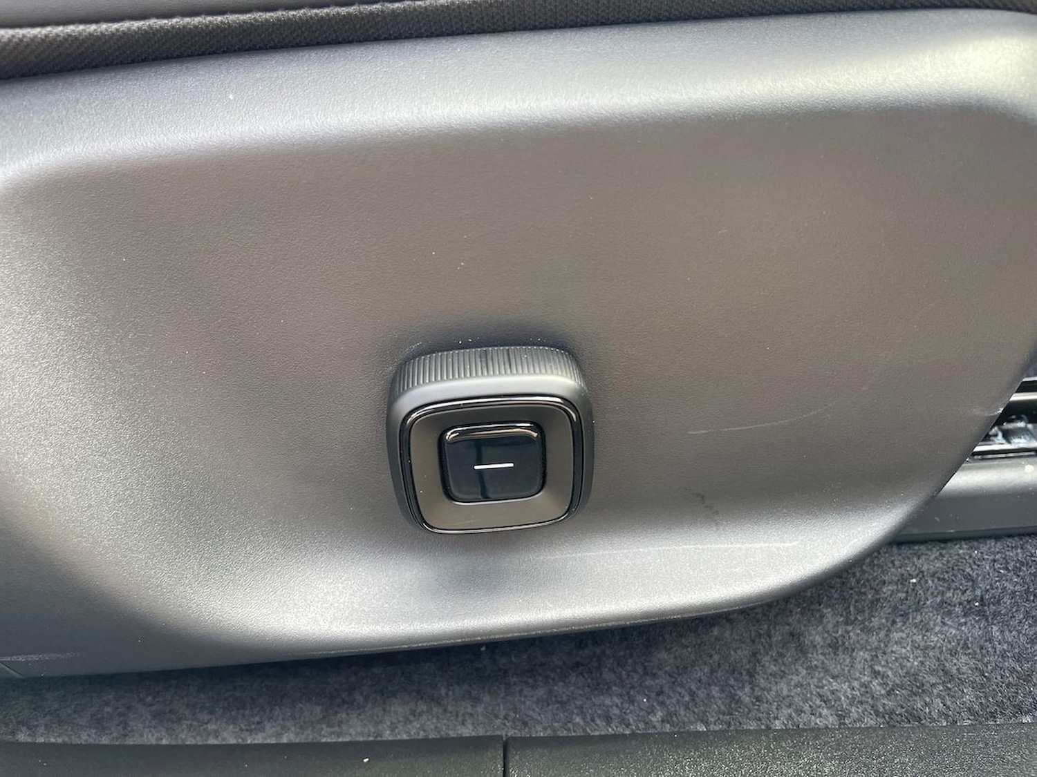 Used Volvo EX30 2025 for sale - 76439796: Photo 26