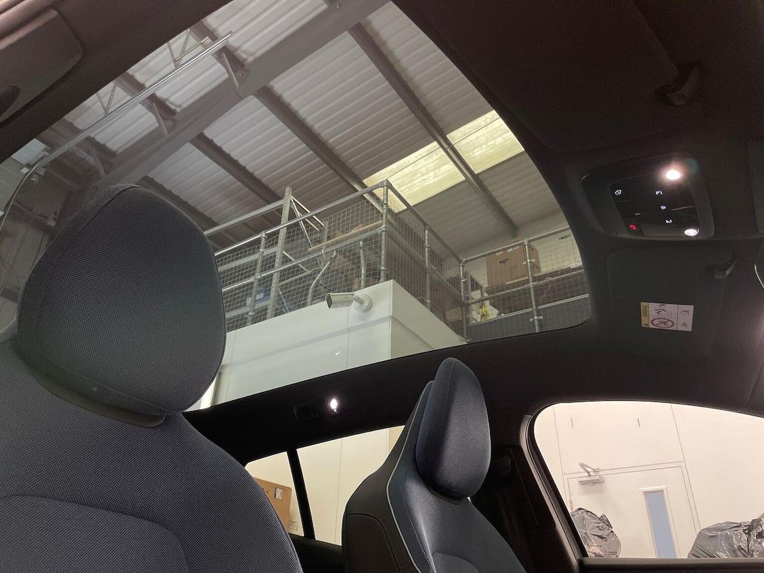 Used Volvo EX30 2025 for sale - 76439796: Photo 28