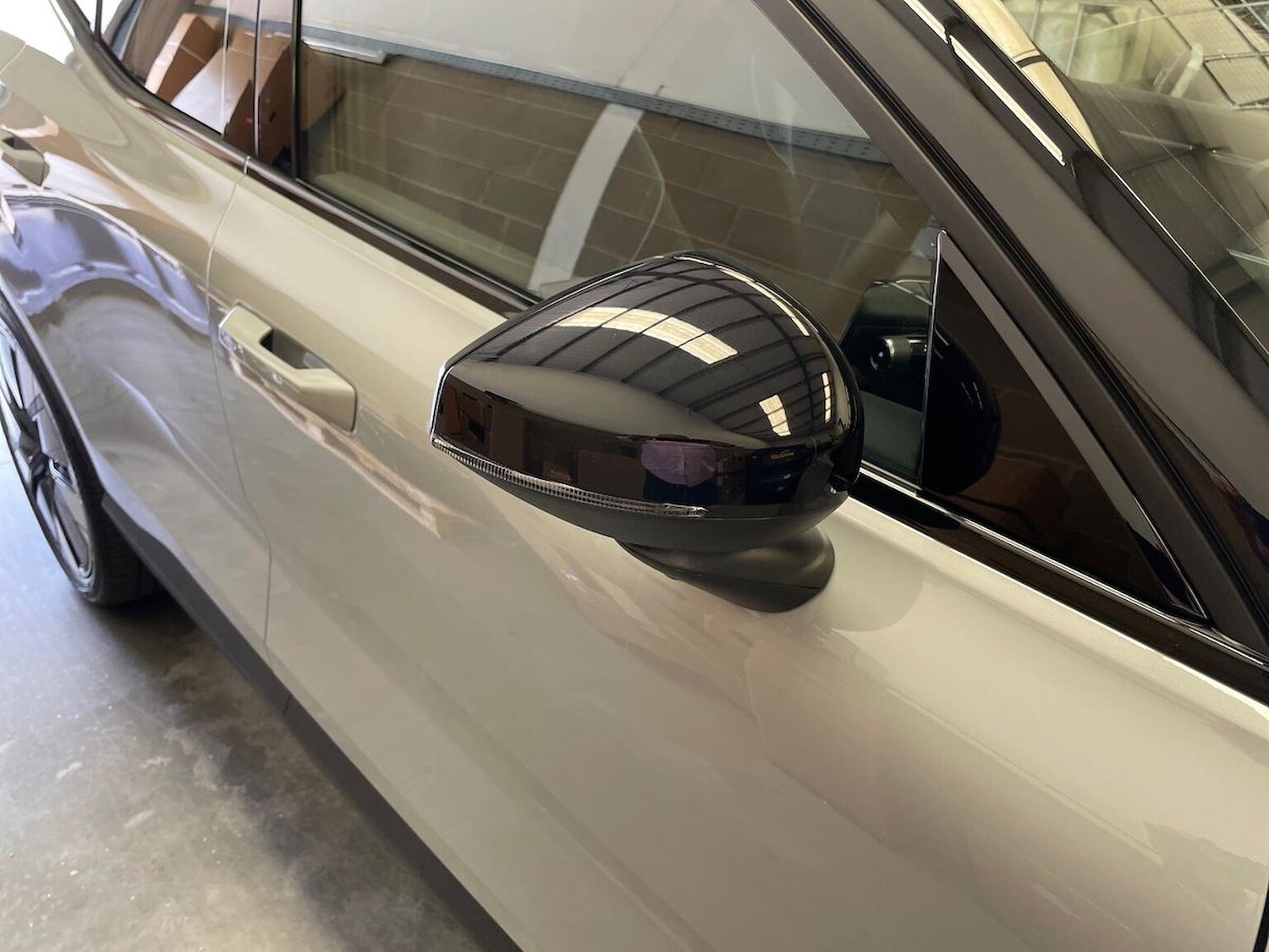 Used Volvo EX30 2025 for sale - 76439796: Photo 34