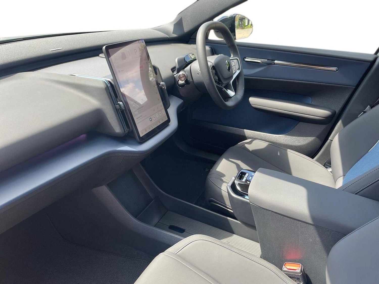 Used Volvo EX30 2025 for sale - 76439796: Photo 7