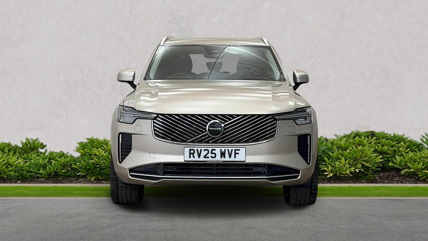 Used Volvo XC90 2025 for sale - 76565447: Photo 6