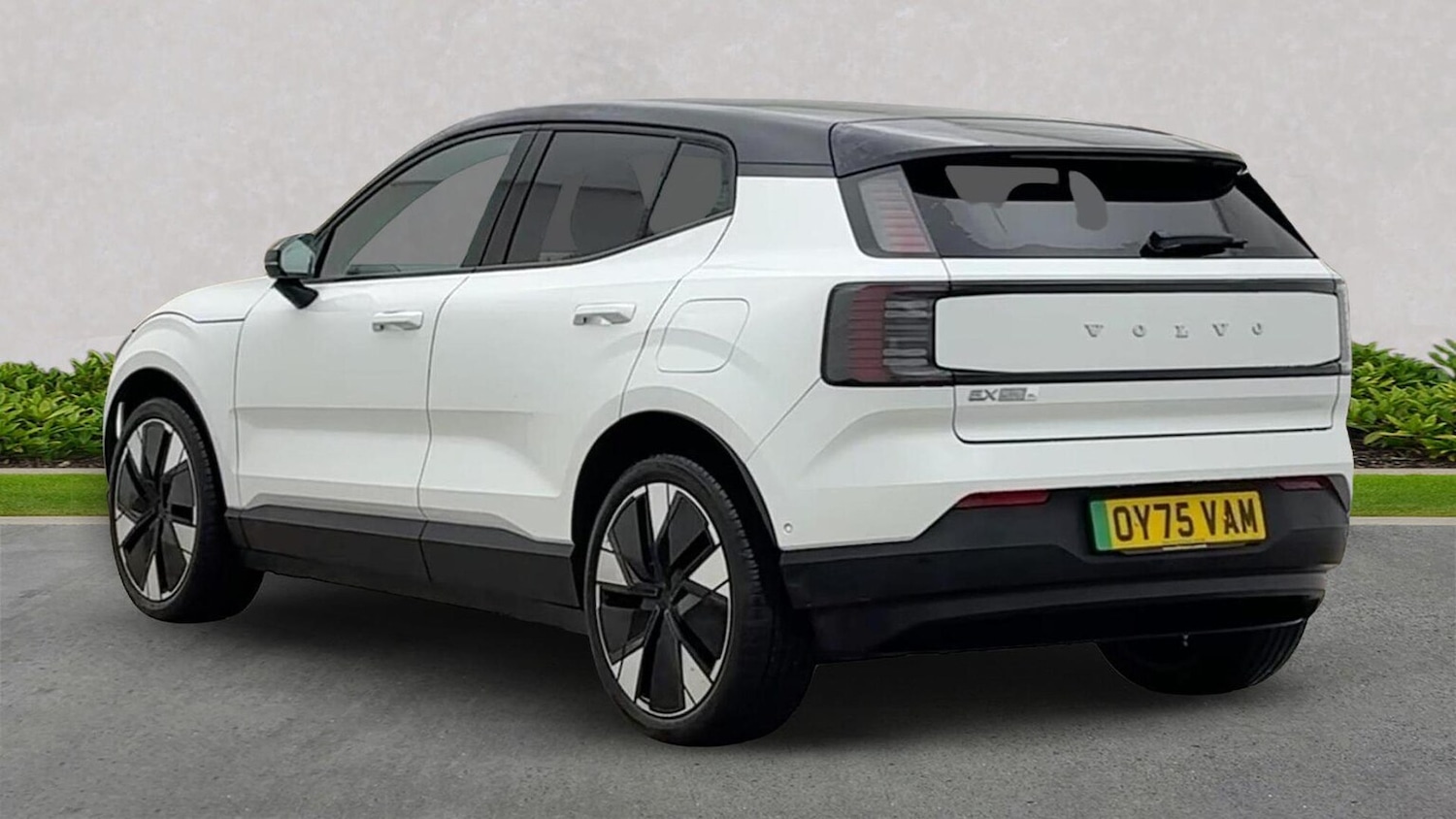 Used Volvo EX30 2025 for sale - 77888660: Photo 2