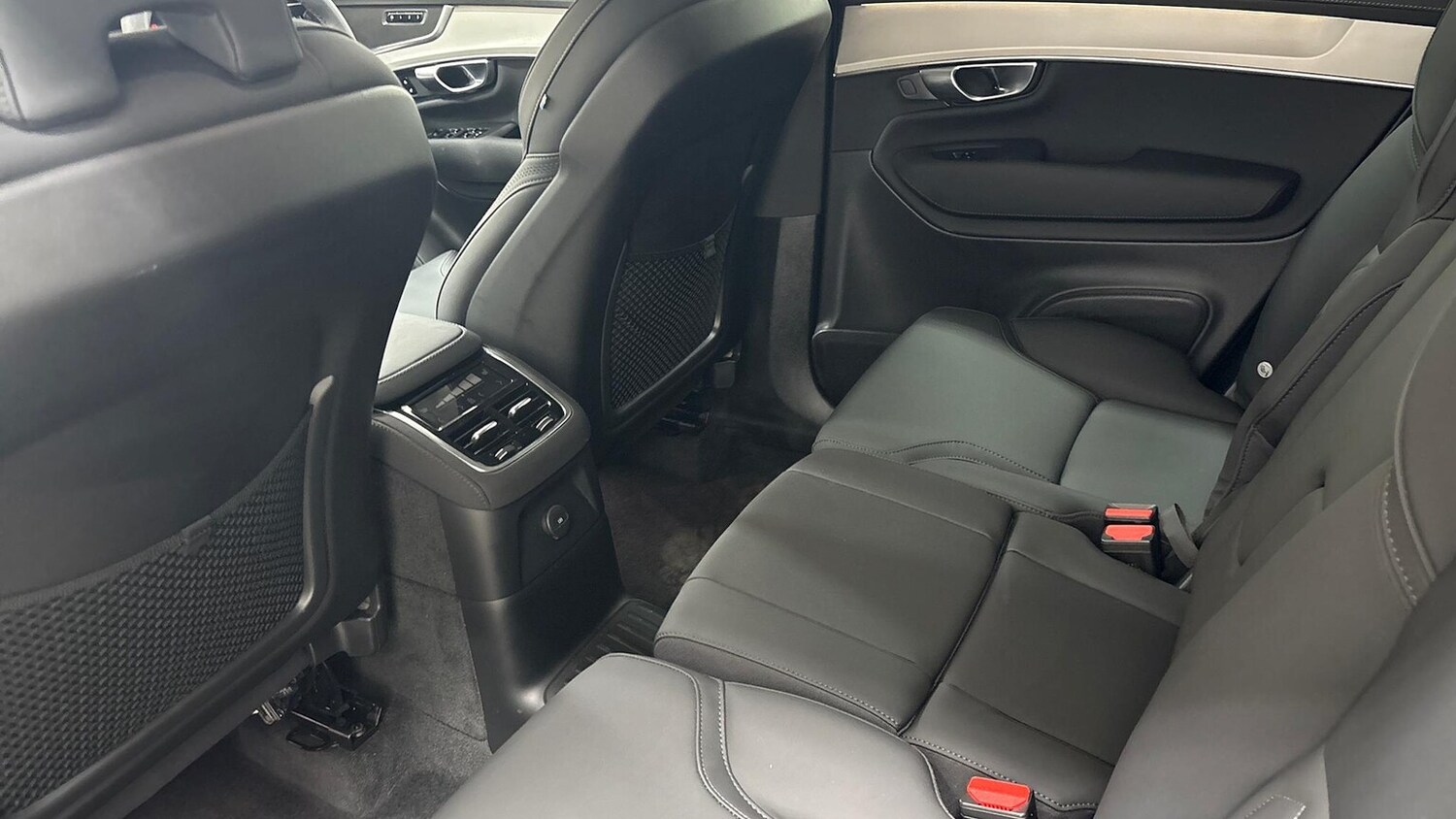 Used Volvo XC90 2025 for sale - 77501744: Photo 13
