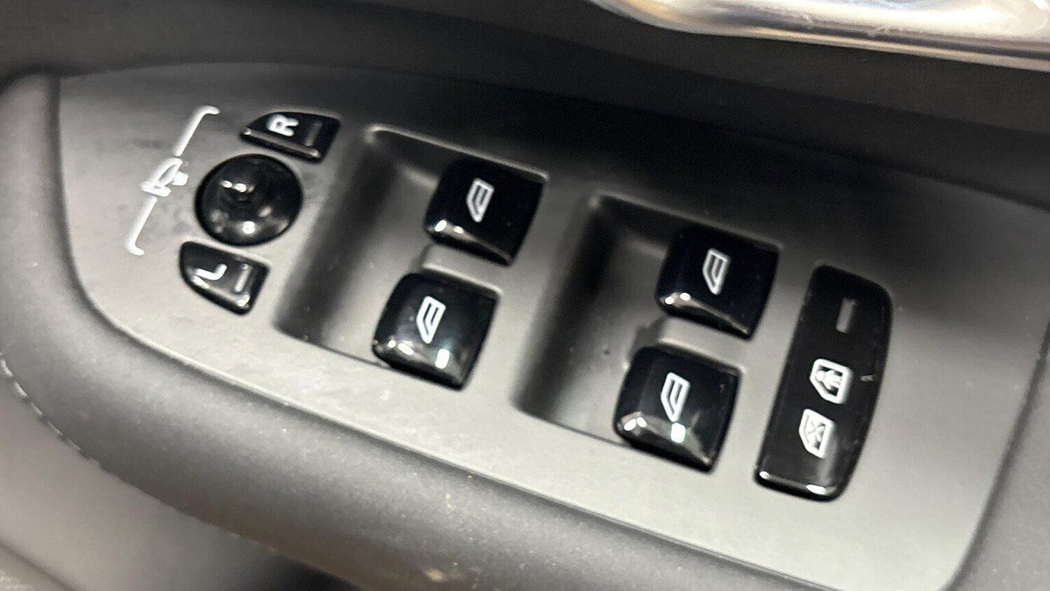 Used Volvo XC90 2025 for sale - 77501744: Photo 24