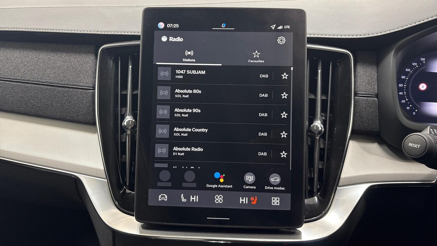 Used Volvo XC90 2025 for sale - 77501744: Photo 36