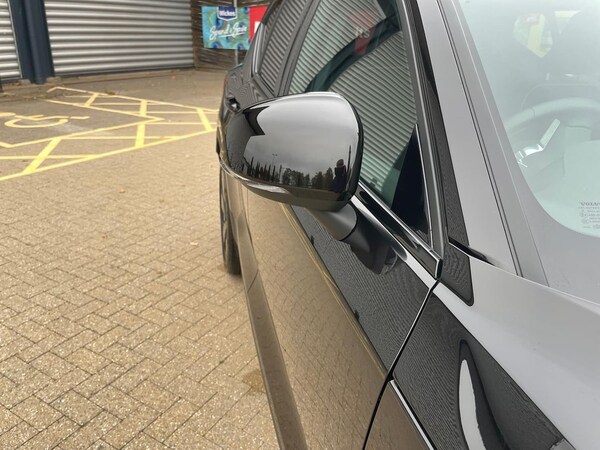 Used Volvo XC40 2025 for sale - 76268330: Photo 35