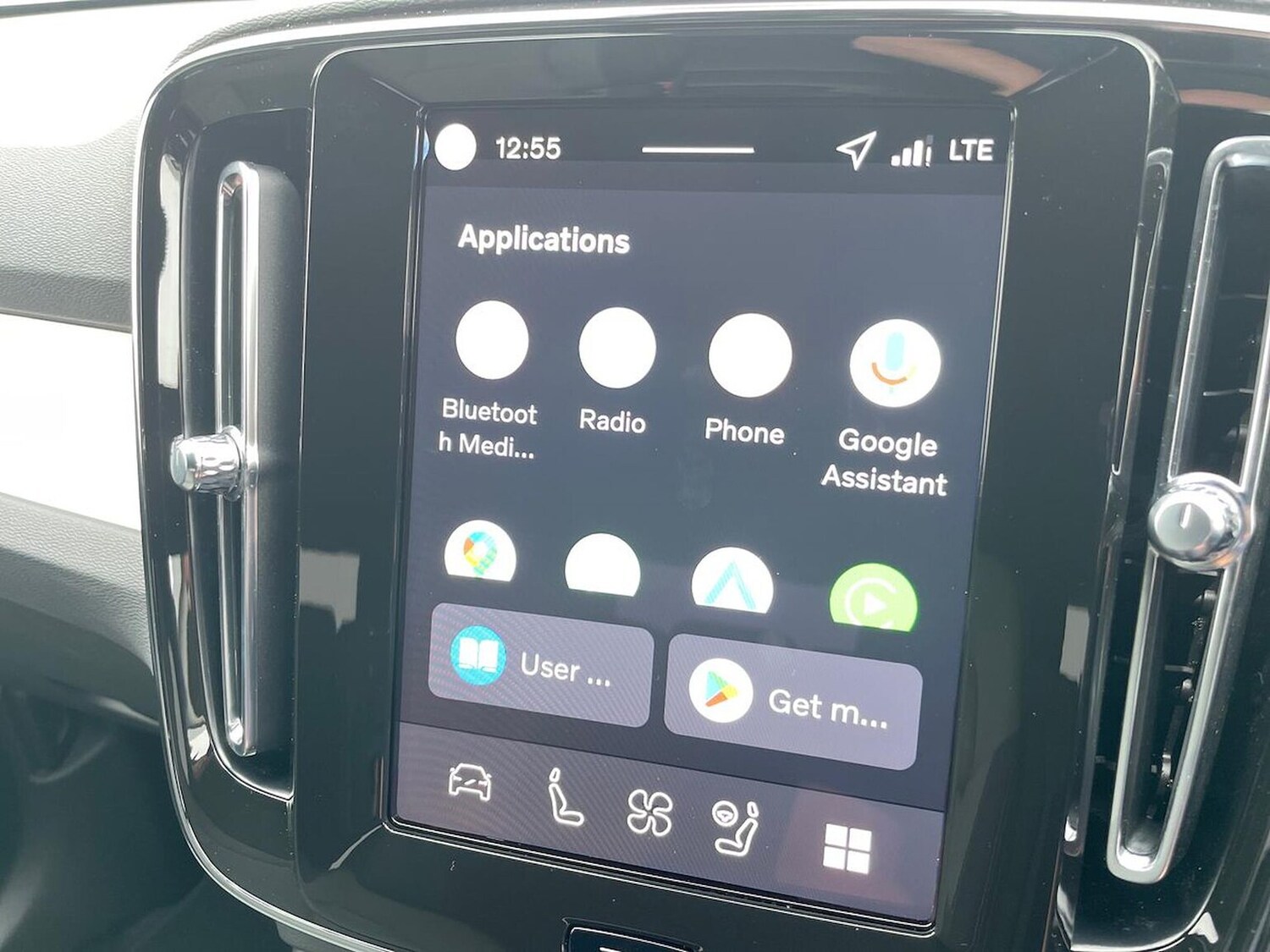 Used Volvo XC40 2025 for sale - 76249735: Photo 11