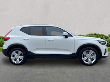 Used Volvo XC40 2025 for sale - 76249735: Photo
