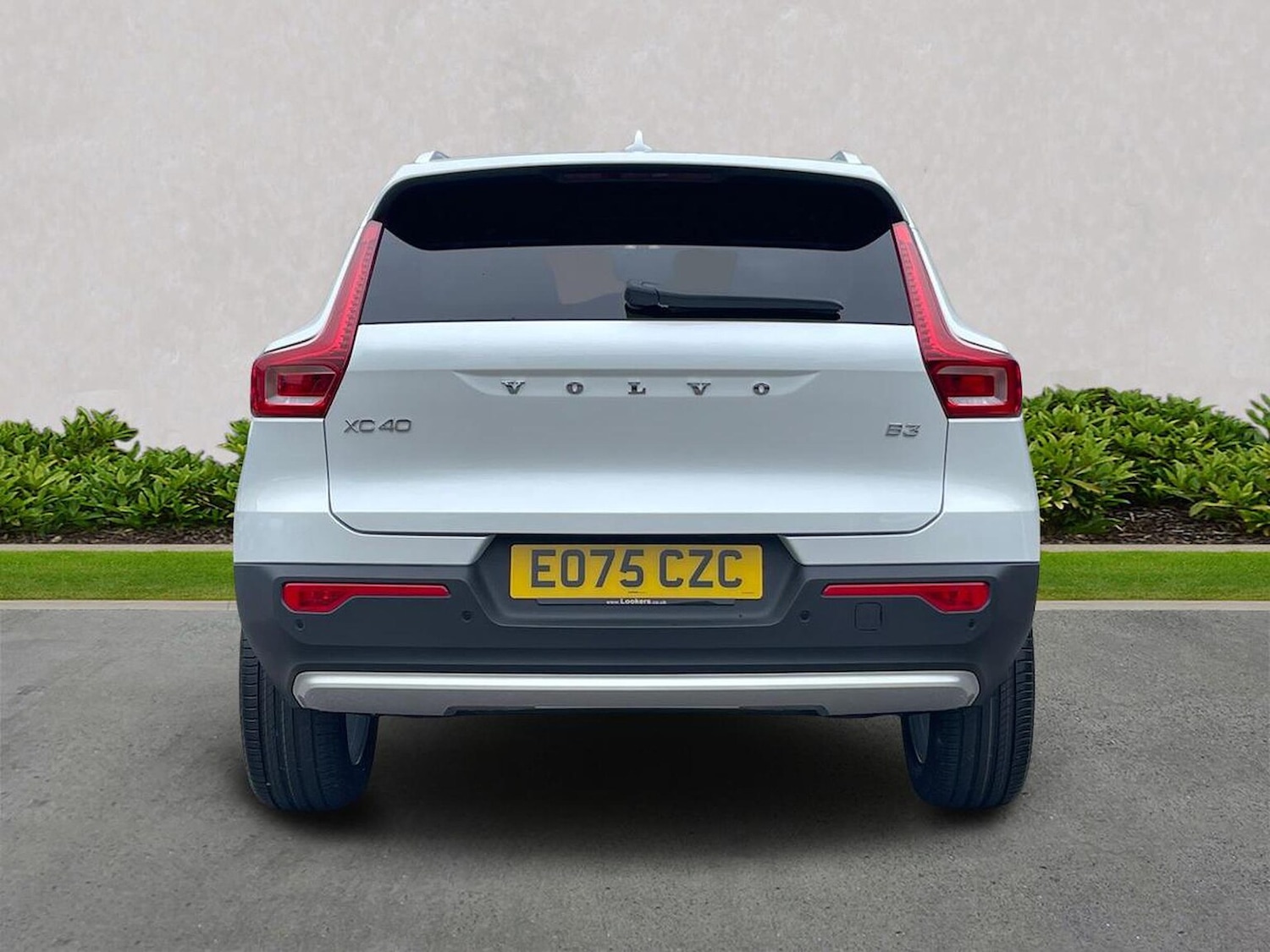 Used Volvo XC40 2025 for sale - 76249735: Photo 4