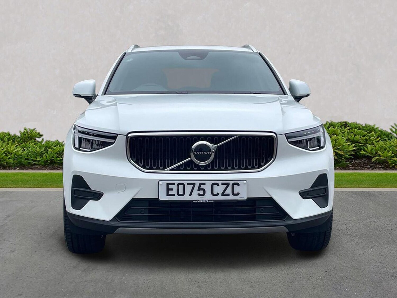 Used Volvo XC40 2025 for sale - 76249735: Photo 5