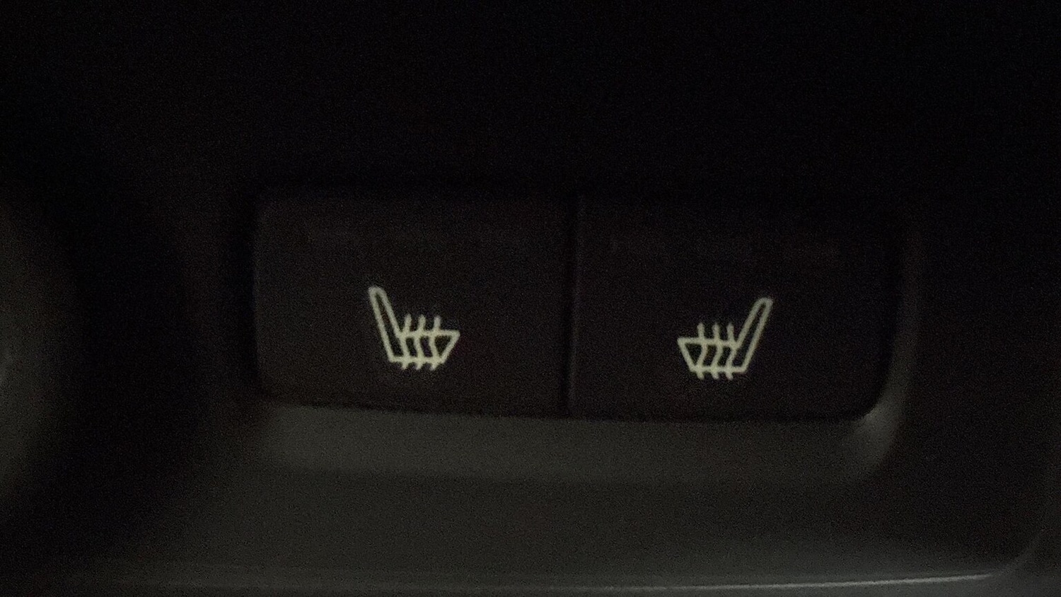 Used Volvo XC40 2025 for sale - 76565469: Photo 17