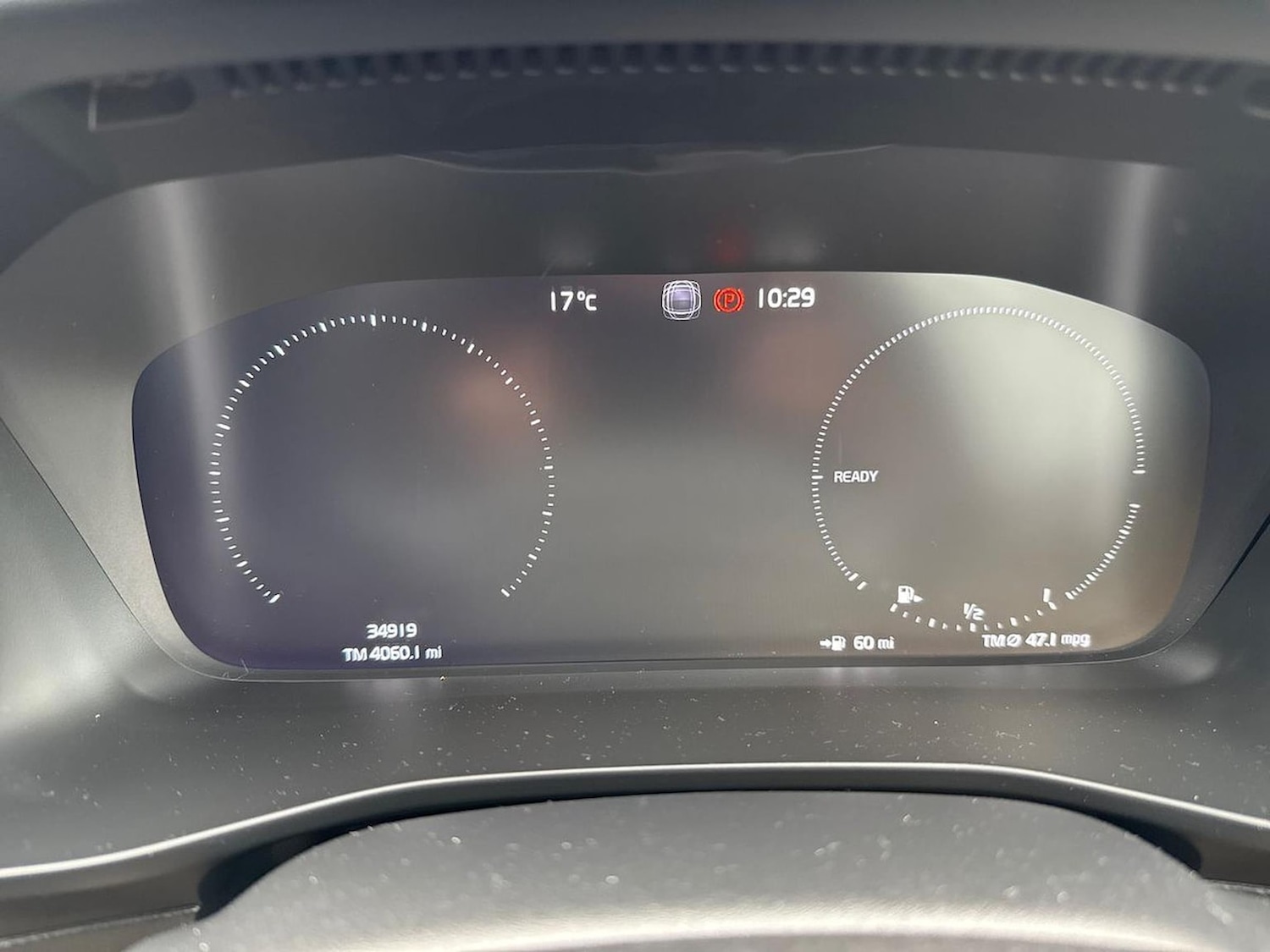 Used Volvo XC40 2021 for sale - 77873661: Photo 10