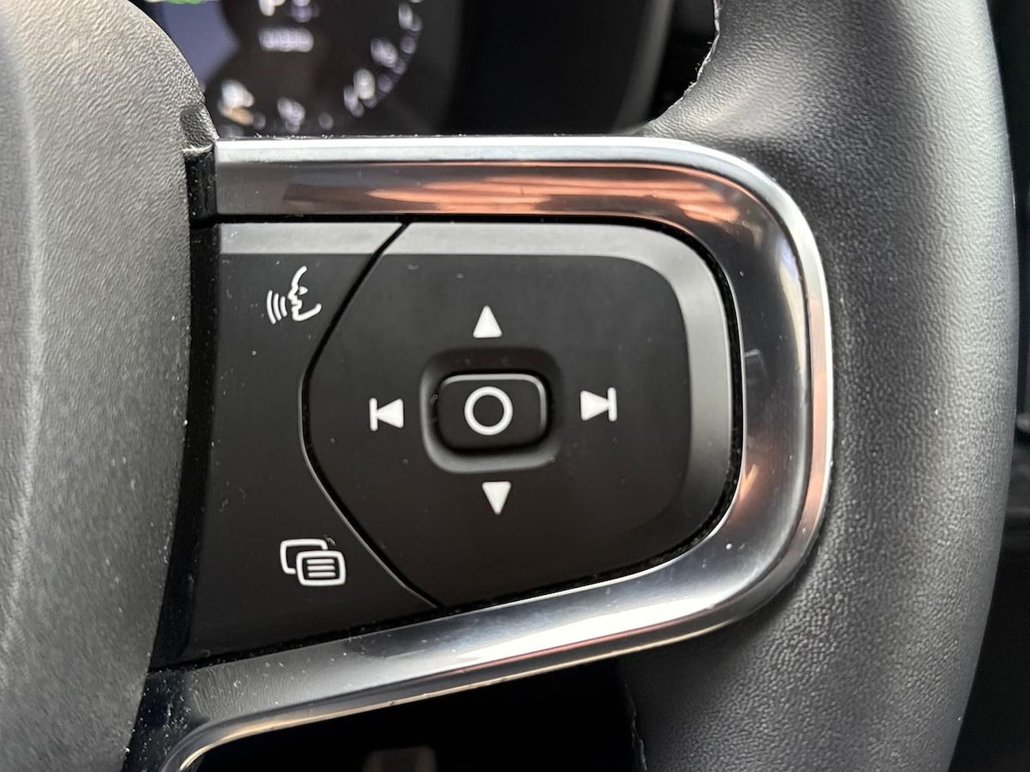 Used Volvo XC40 2021 for sale - 77873661: Photo 26