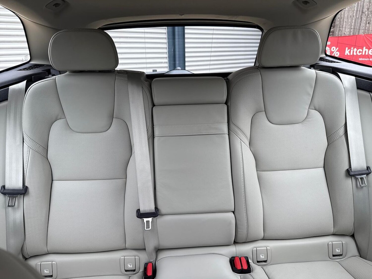 Used Volvo XC60 2020 for sale - 76017868: Photo 16