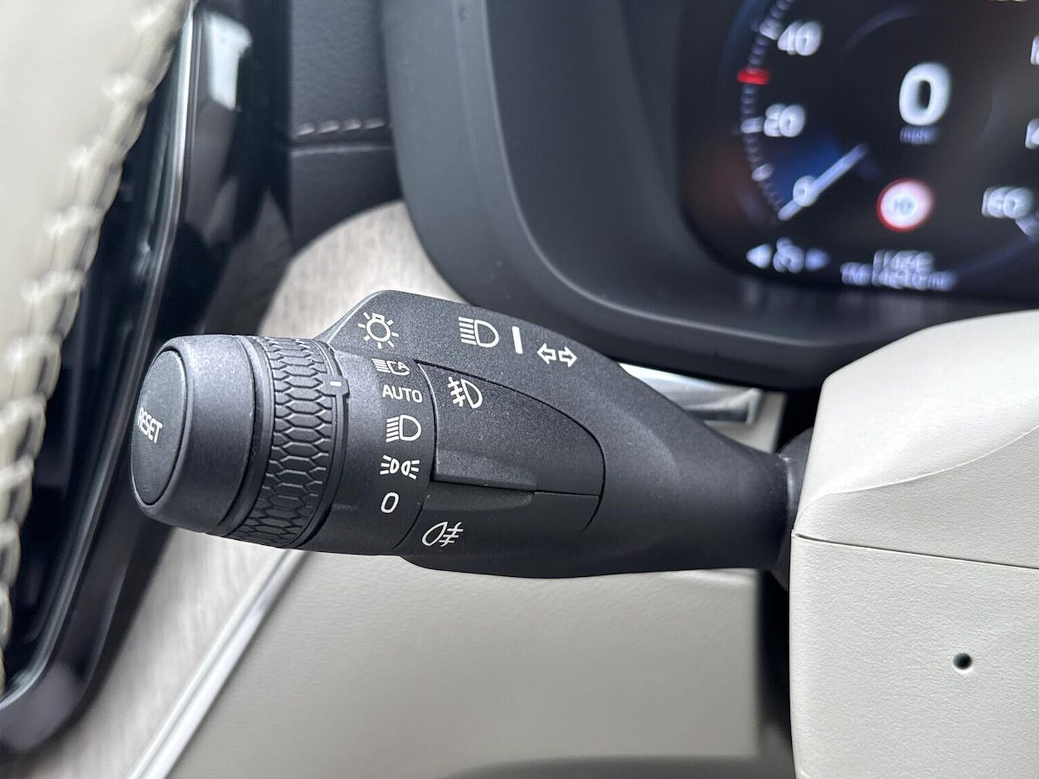Used Volvo XC60 2020 for sale - 76017868: Photo 29