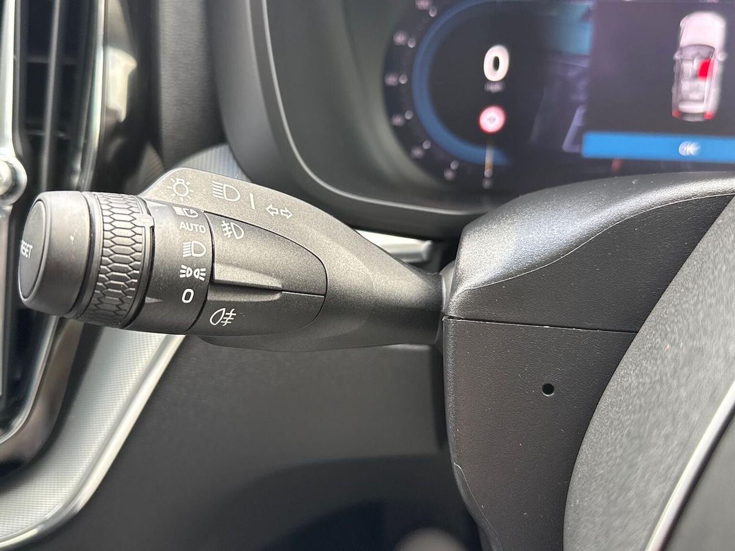 Used Volvo XC60 2023 for sale - 76439800: Photo 28