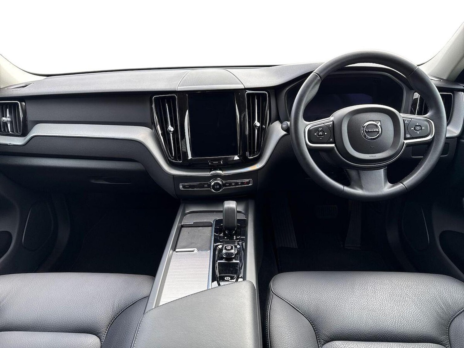 Used Volvo XC60 2023 for sale - 76439800: Photo 8