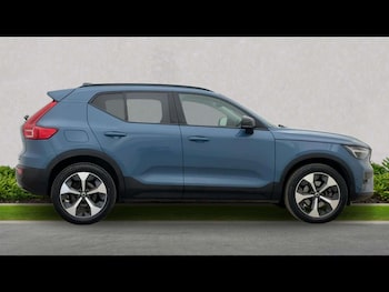 Used Volvo XC40 2023 for sale - 78790115: Photo