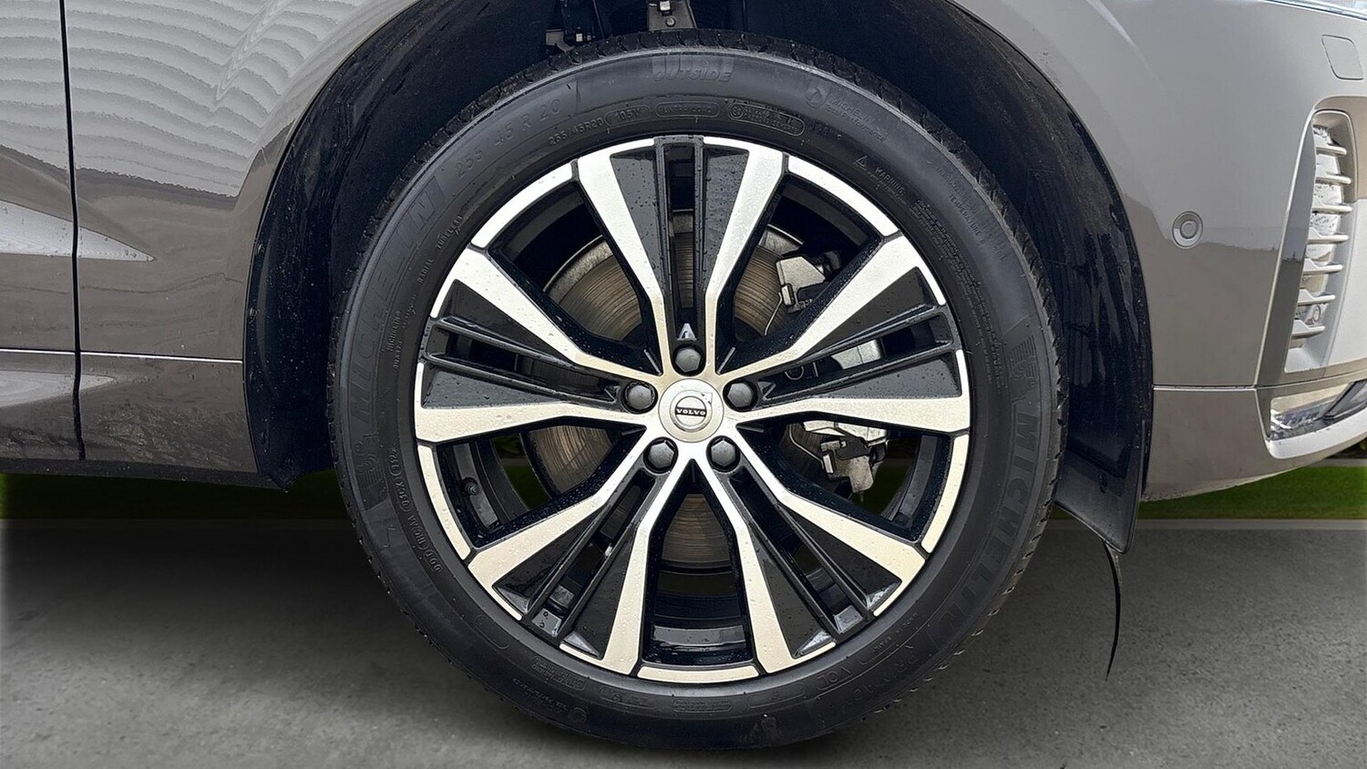 Used Volvo XC60 2025 for sale - 77487379: Photo 20