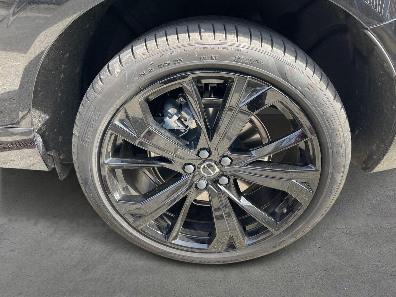 Used Volvo XC60 2025 for sale - 77494911: Photo 6