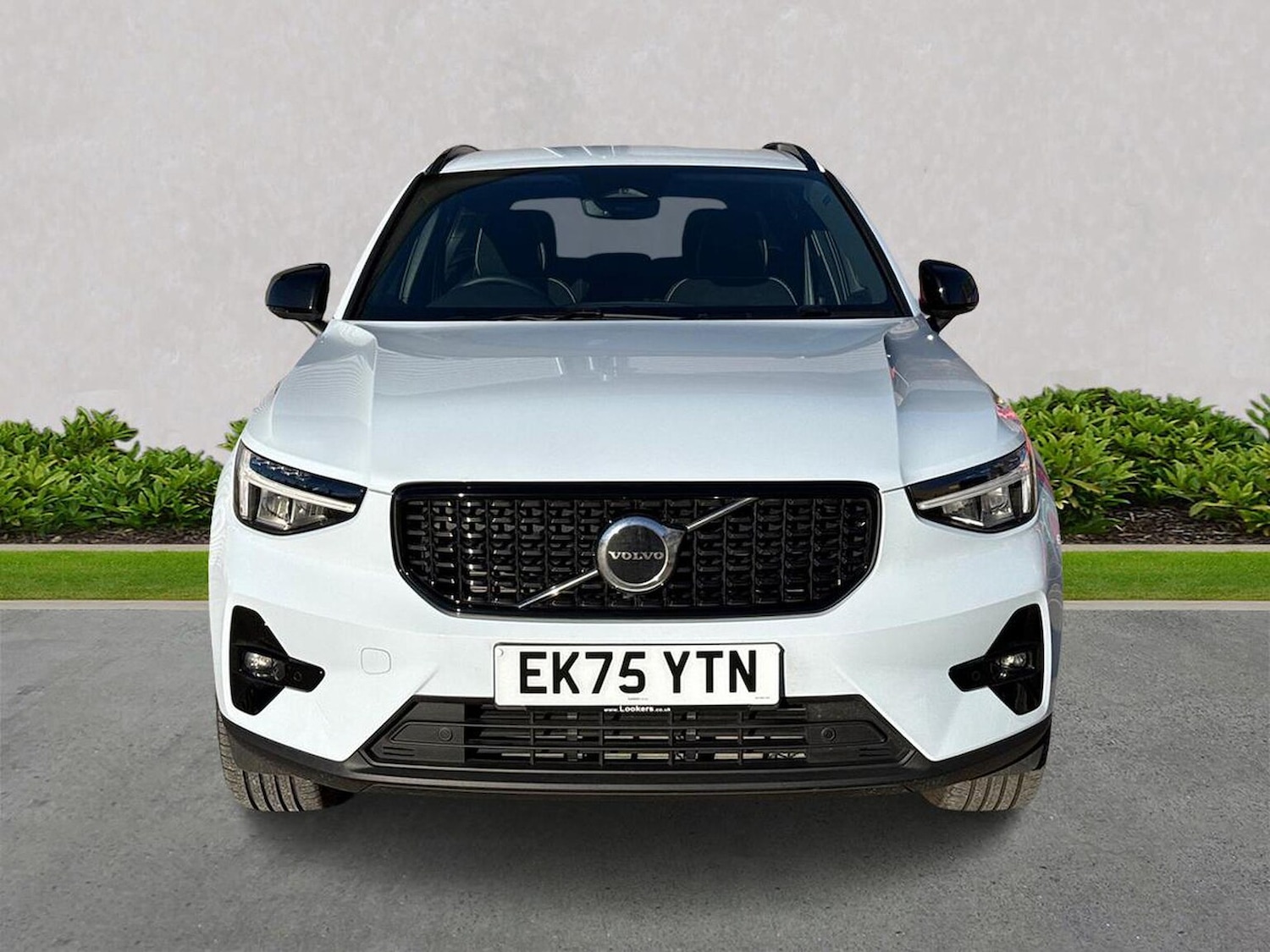 Used Volvo XC40 2025 for sale - 77487416: Photo 5