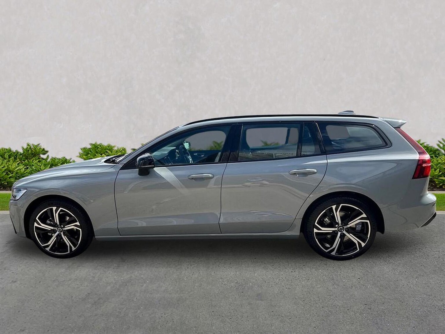 Used Volvo V60 2025 for sale - 76455196: Photo 19