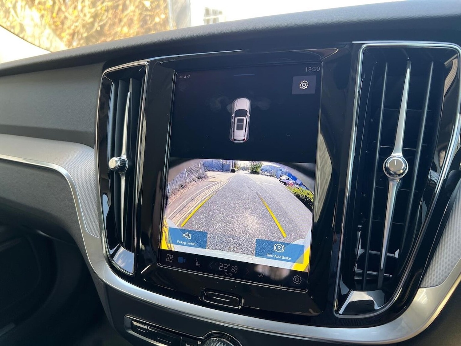 Used Volvo V60 2025 for sale - 76455196: Photo 23