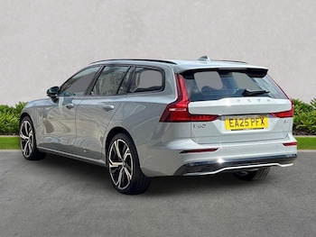 Used Volvo V60 2025 for sale - 76455196: Photo