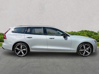 Used Volvo V60 2025 for sale - 76455196: Photo