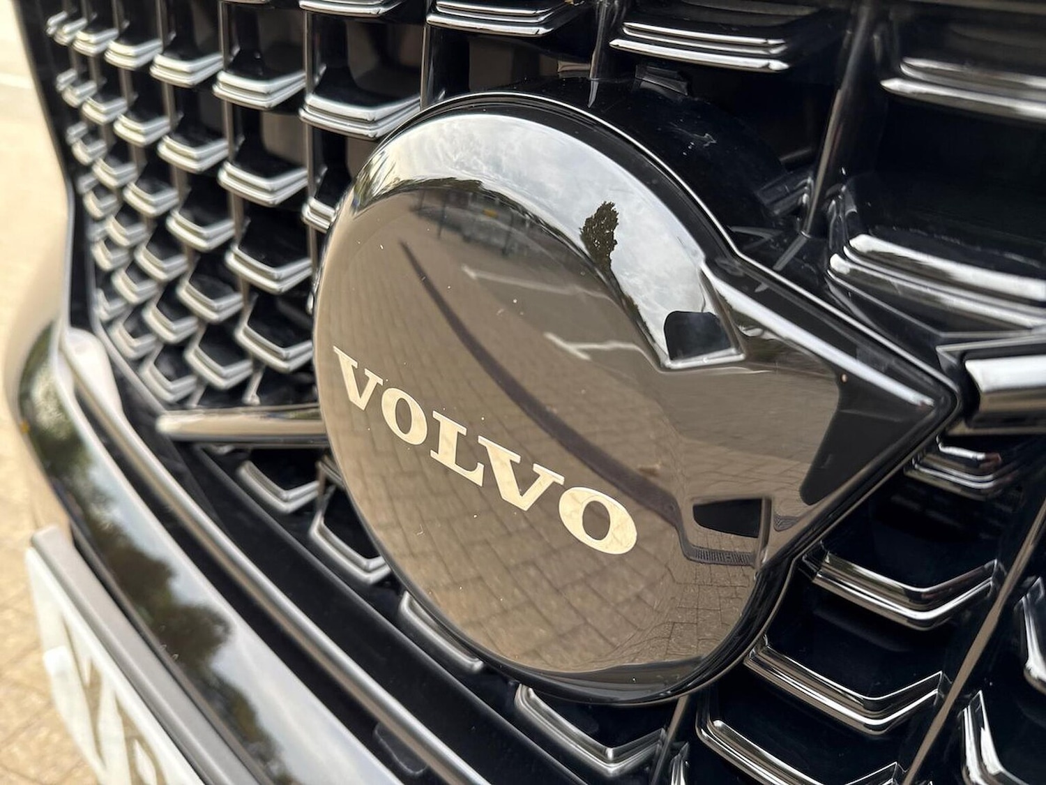 Used Volvo XC40 2024 for sale - 76149448: Photo 32