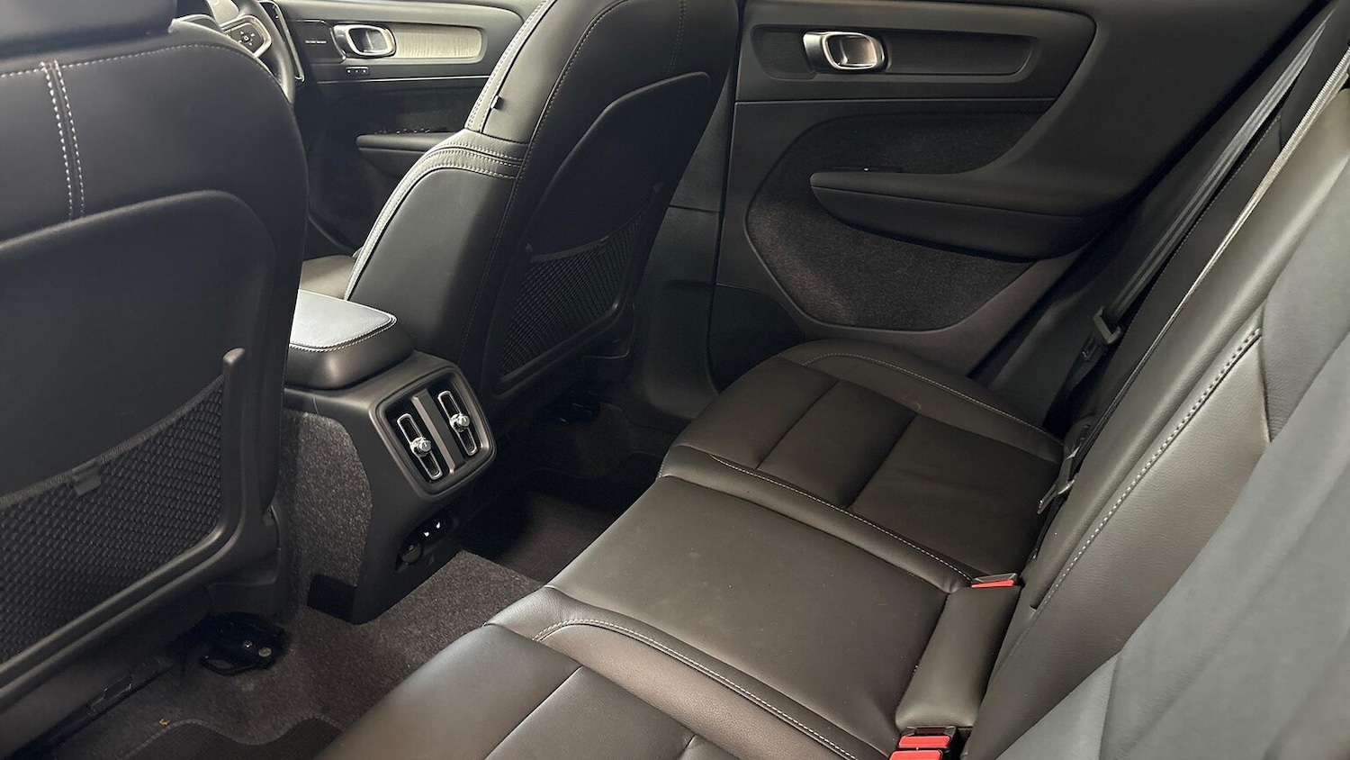 Used Volvo XC40 2024 for sale - 77487399: Photo 14