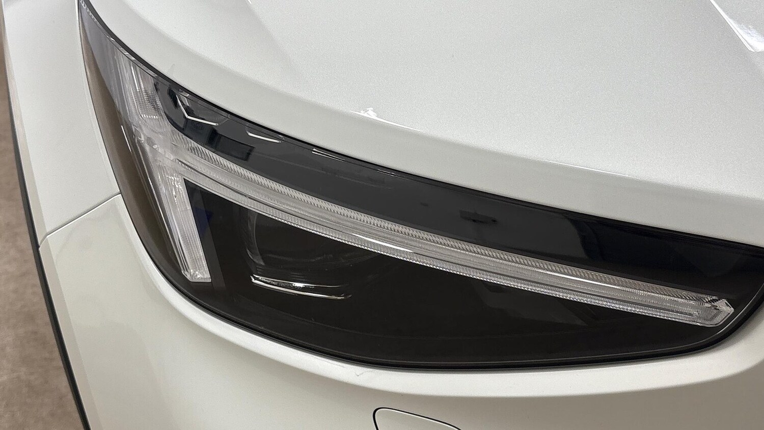 Used Volvo XC40 2024 for sale - 77487399: Photo 23